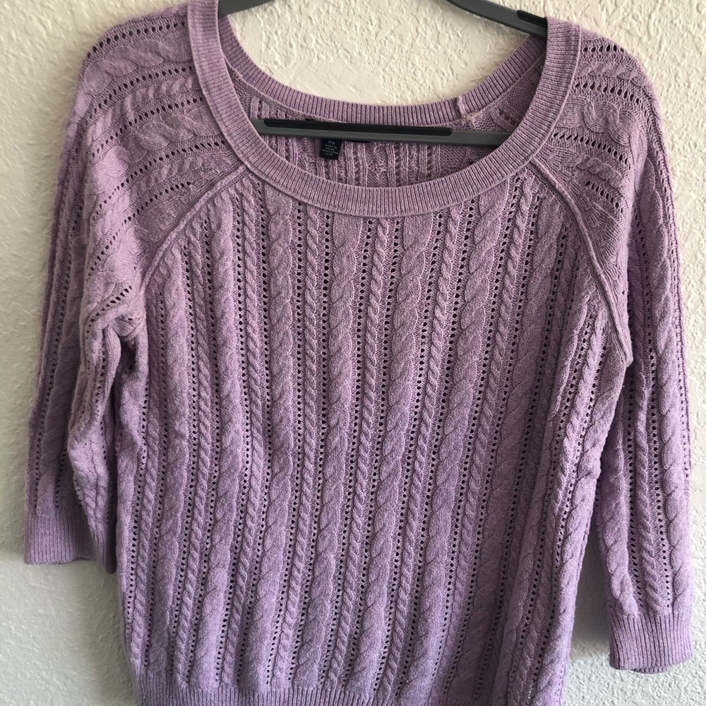 American Eagle Sweater